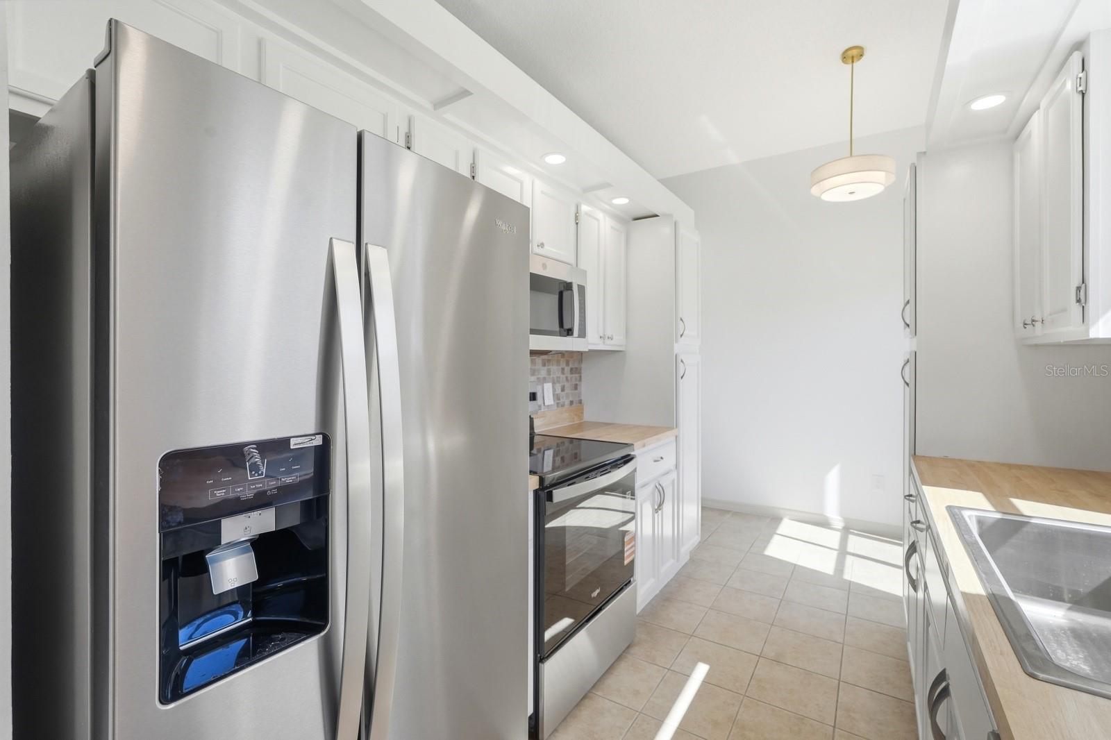 PINE ISLAND PH 01 - Residential