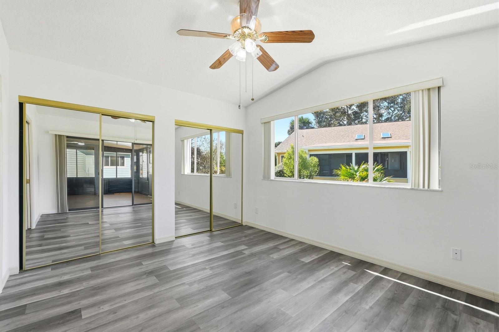 PINE ISLAND PH 01 - Residential