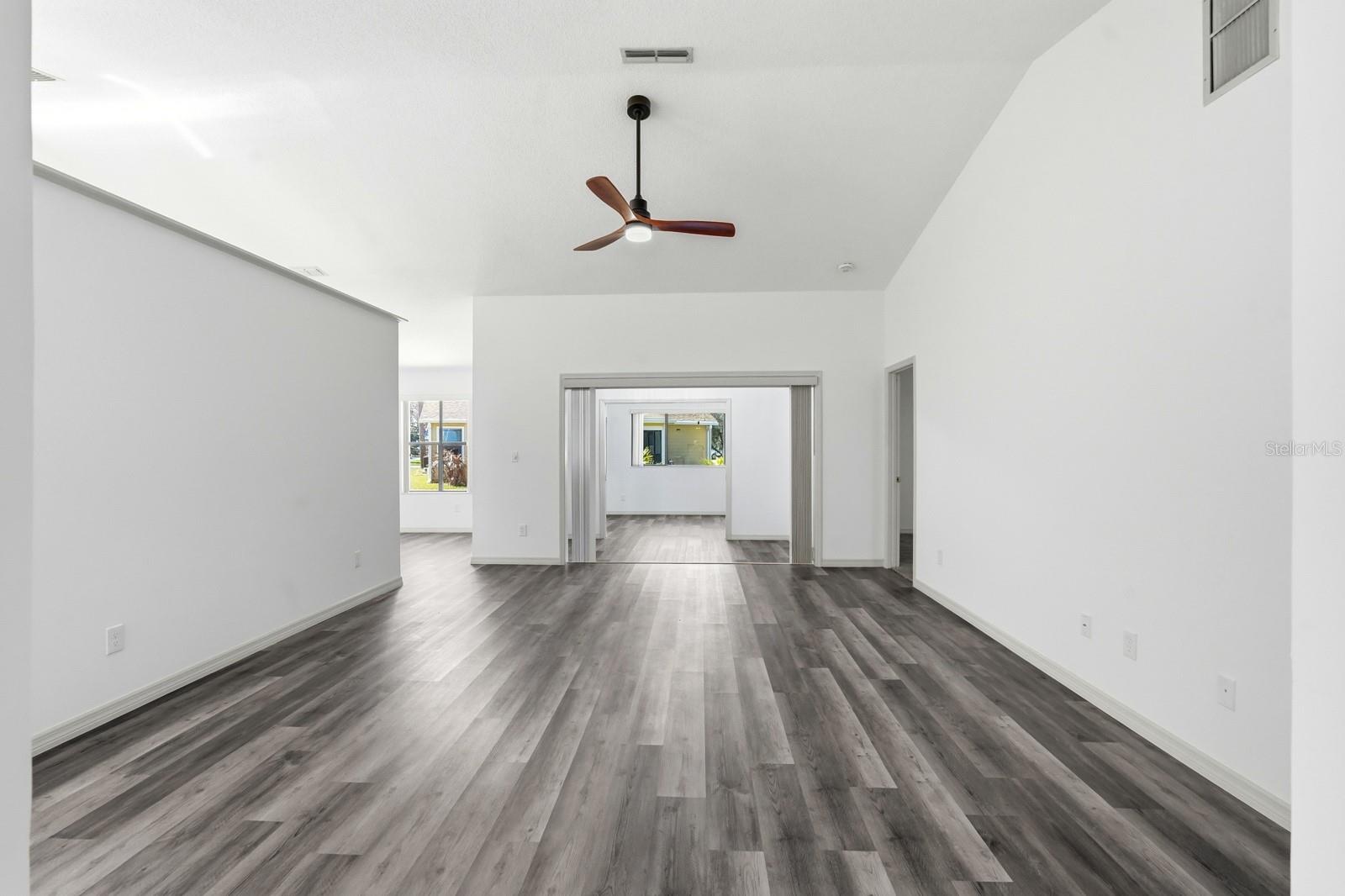 PINE ISLAND PH 01 - Residential