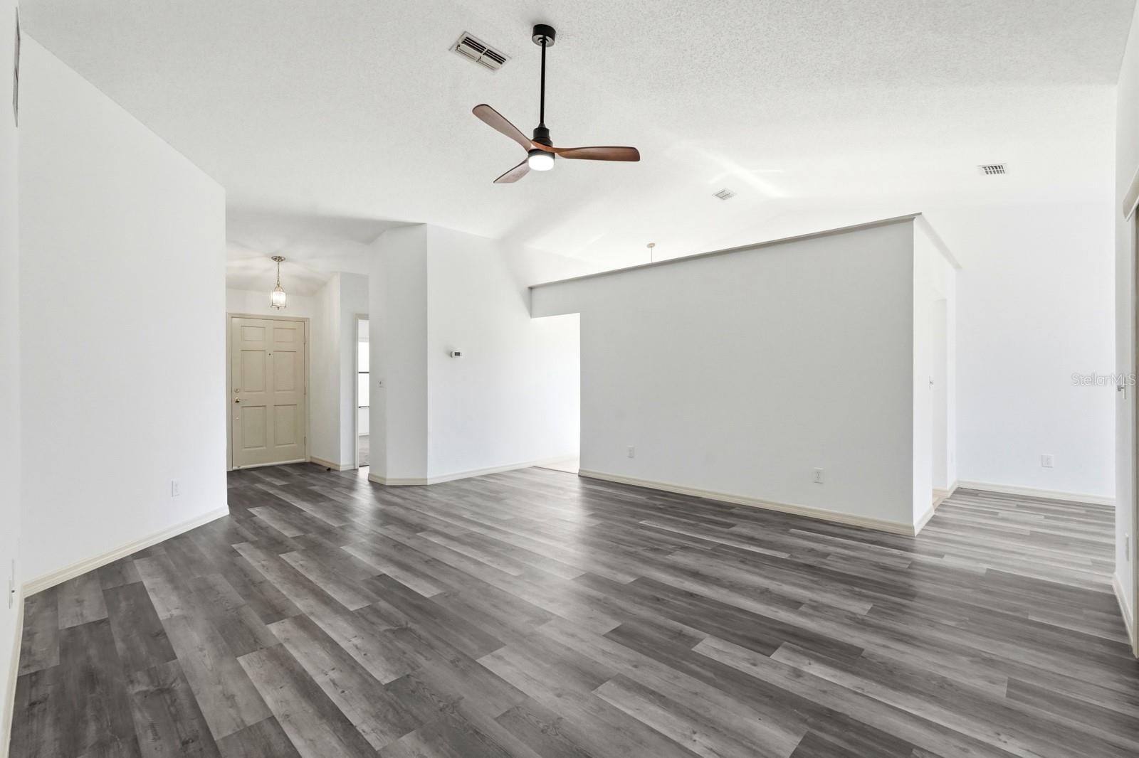 PINE ISLAND PH 01 - Residential