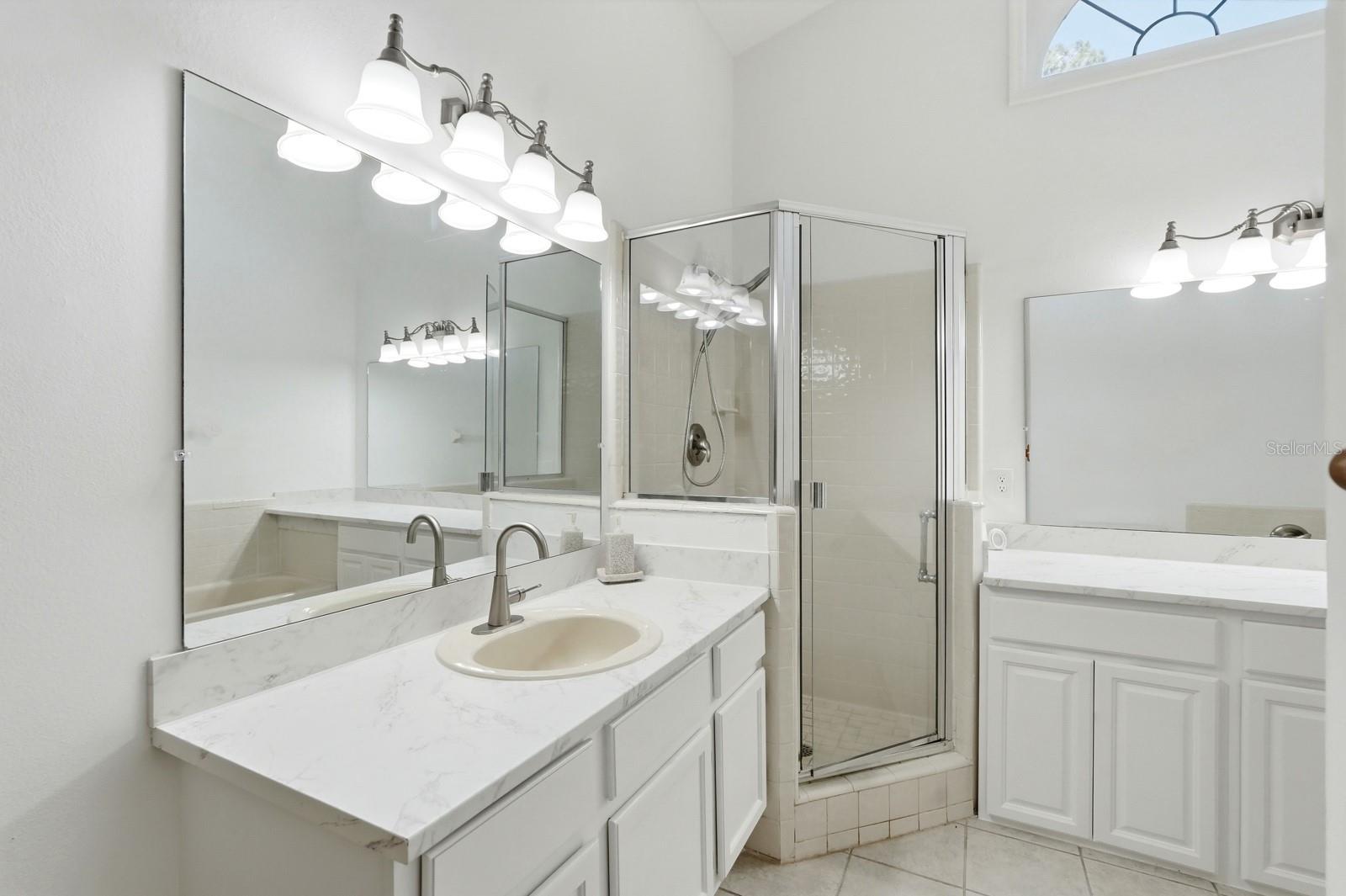 PINE ISLAND PH 01 - Residential