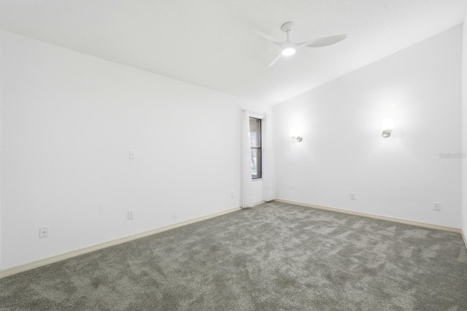 PINE ISLAND PH 01 - Residential