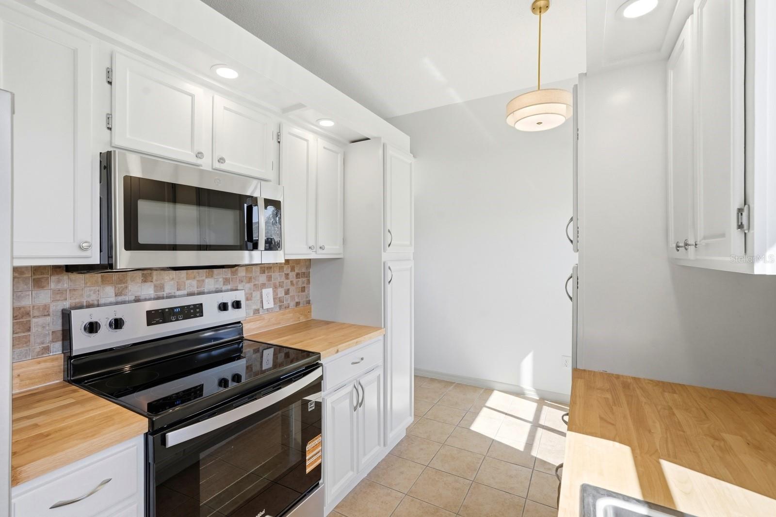 PINE ISLAND PH 01 - Residential