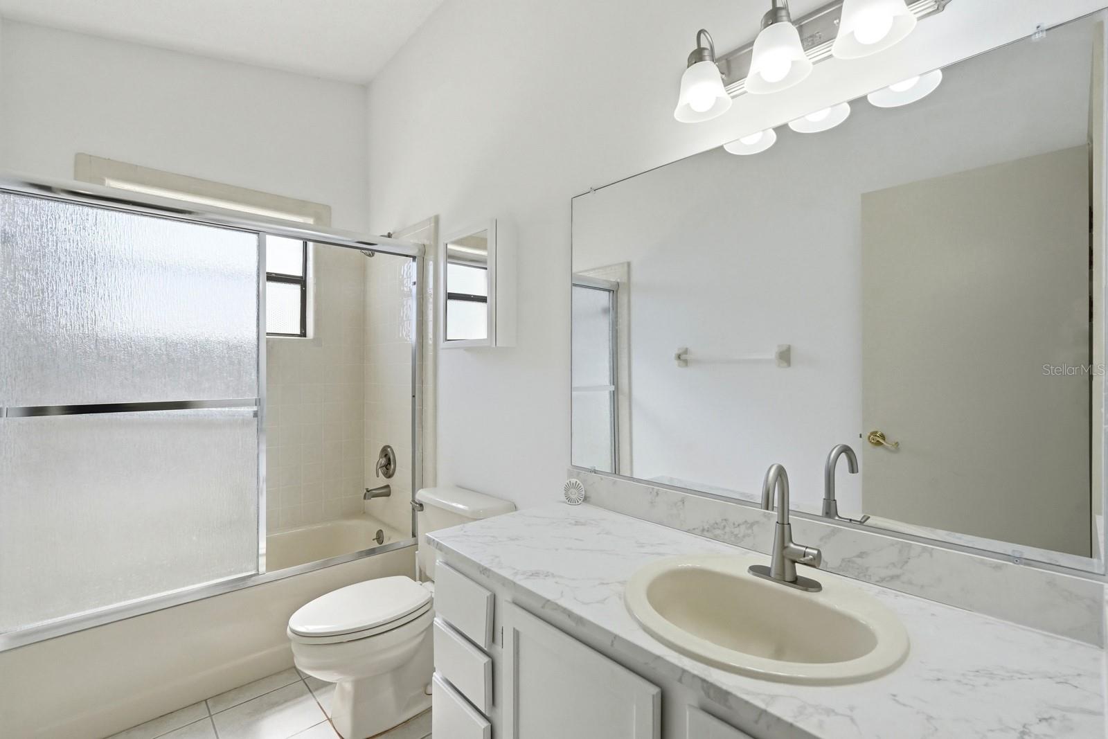 PINE ISLAND PH 01 - Residential