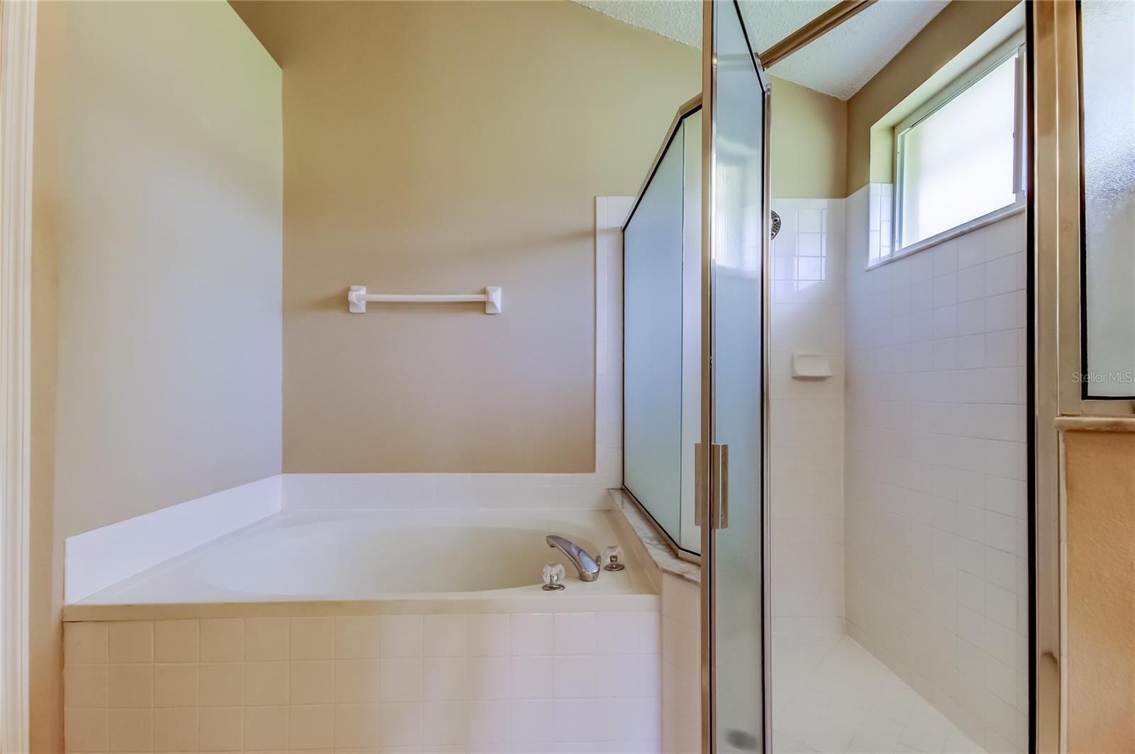 WEST BAY PH III - Residential