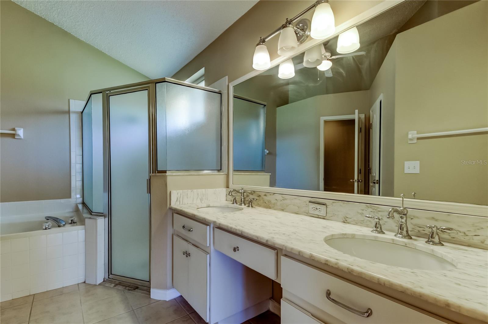 WEST BAY PH III - Residential