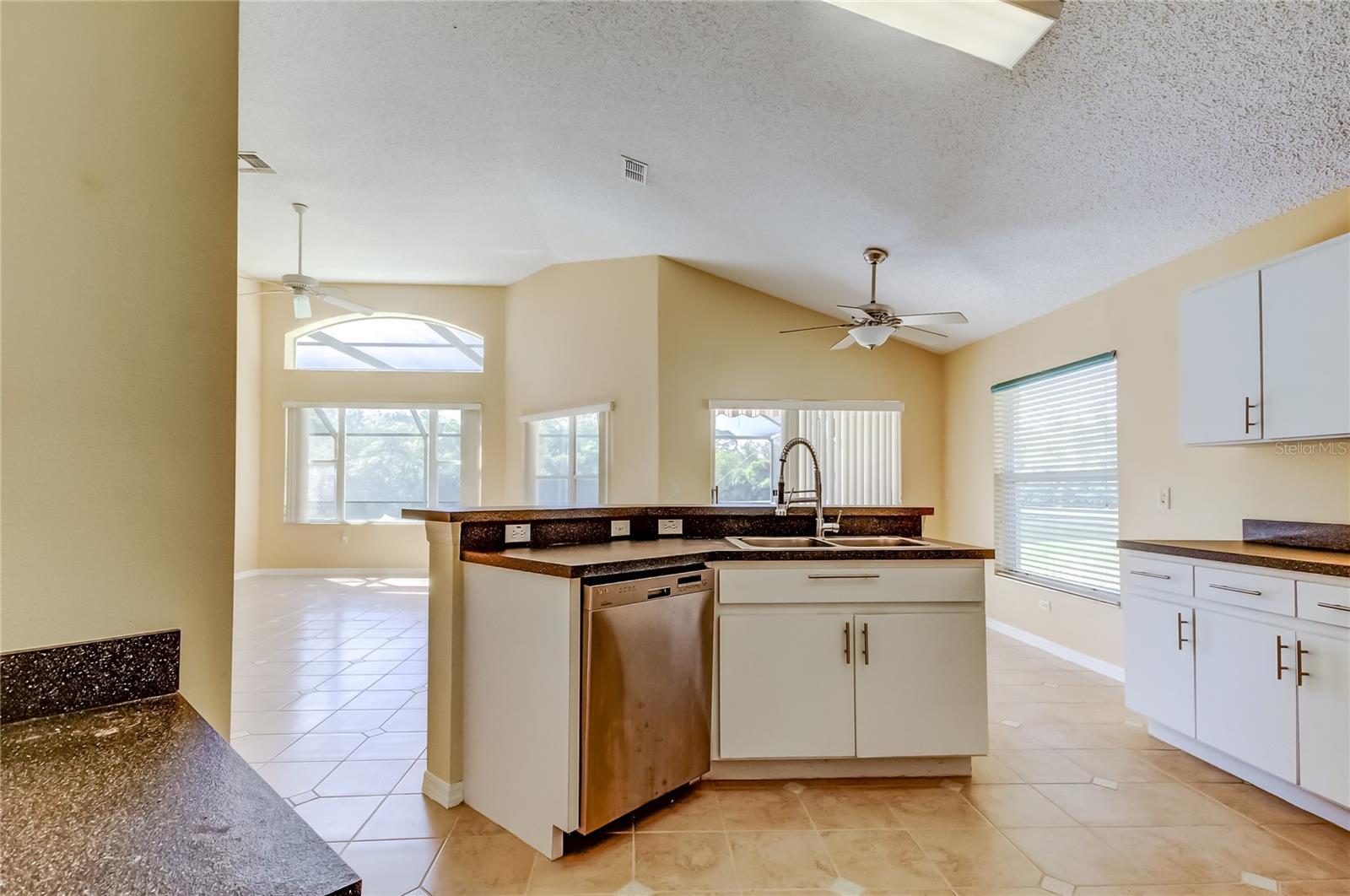 WEST BAY PH III - Residential