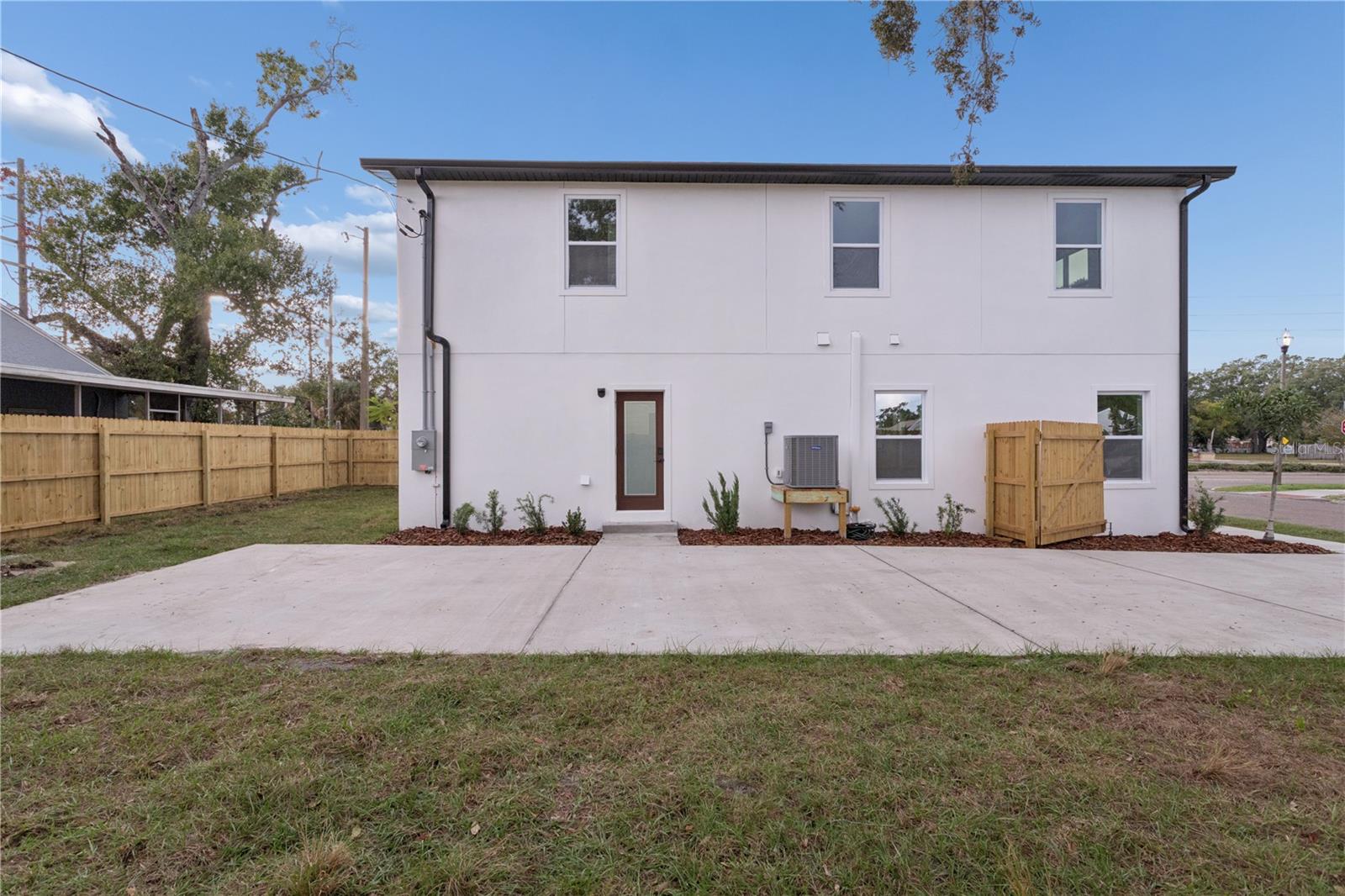 NEBRASKA PLACE - Residential