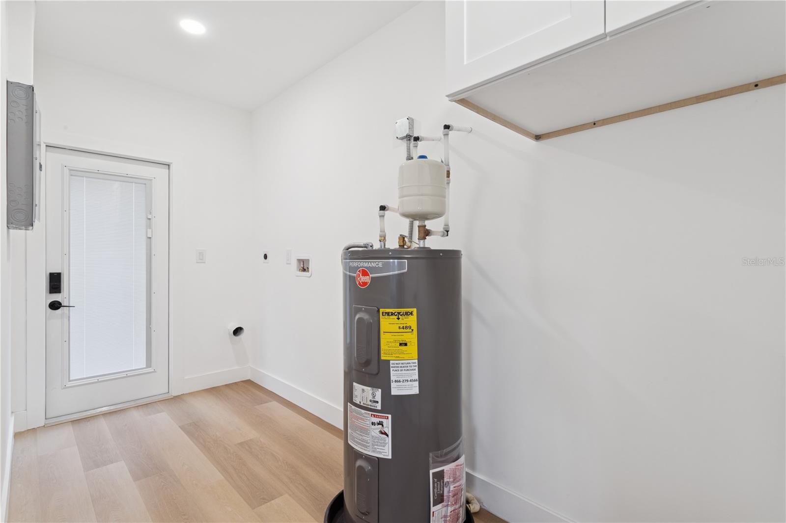 NEBRASKA PLACE - Residential