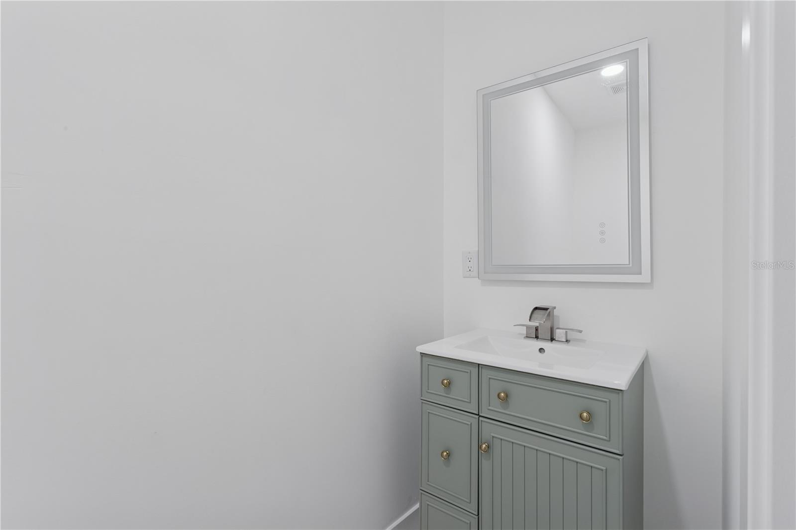 NEBRASKA PLACE - Residential