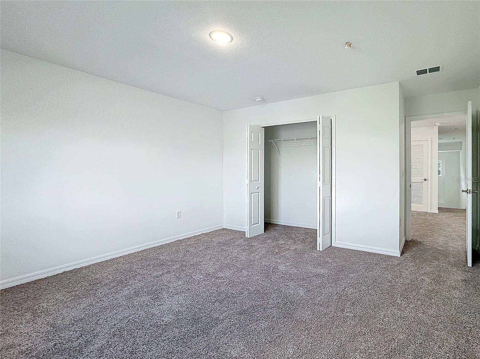 BARTON COURT - Residential Lease