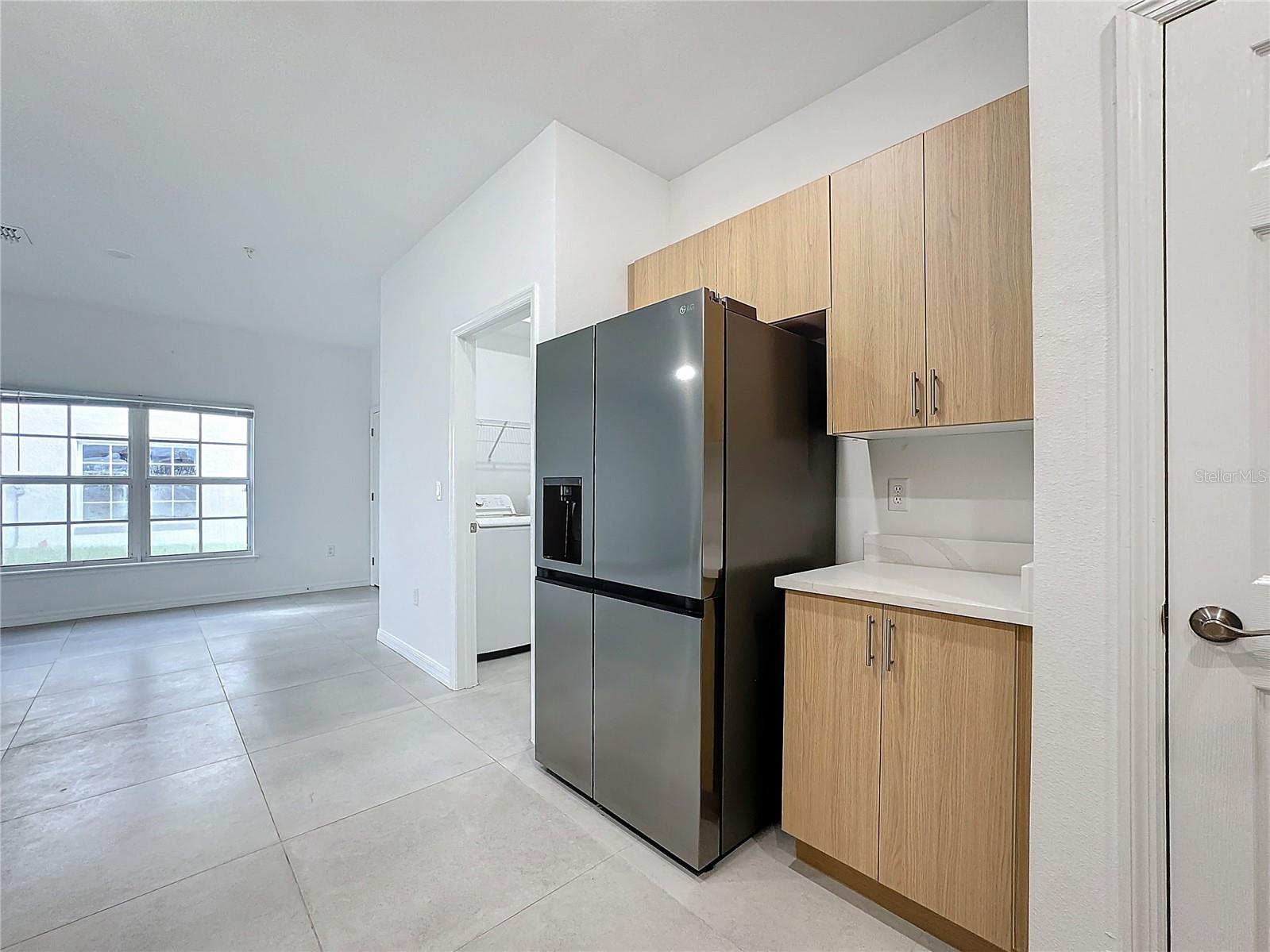 BARTON COURT - Residential Lease