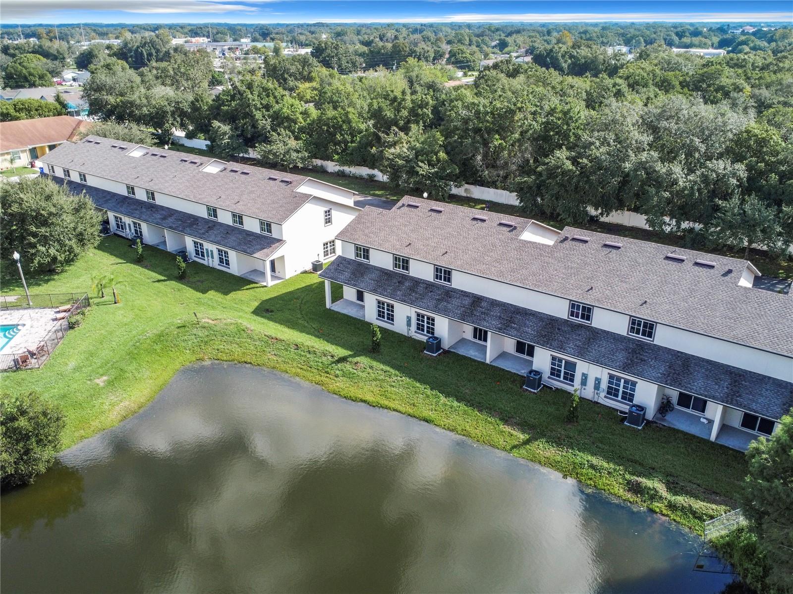 BARTON COURT - Residential Lease