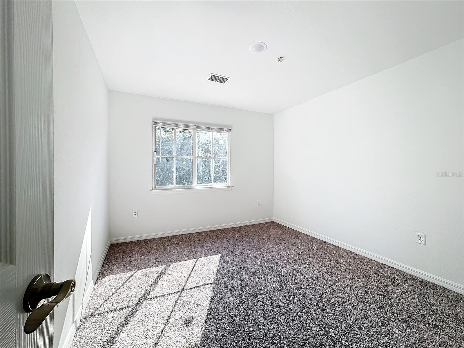 BARTON COURT - Residential Lease