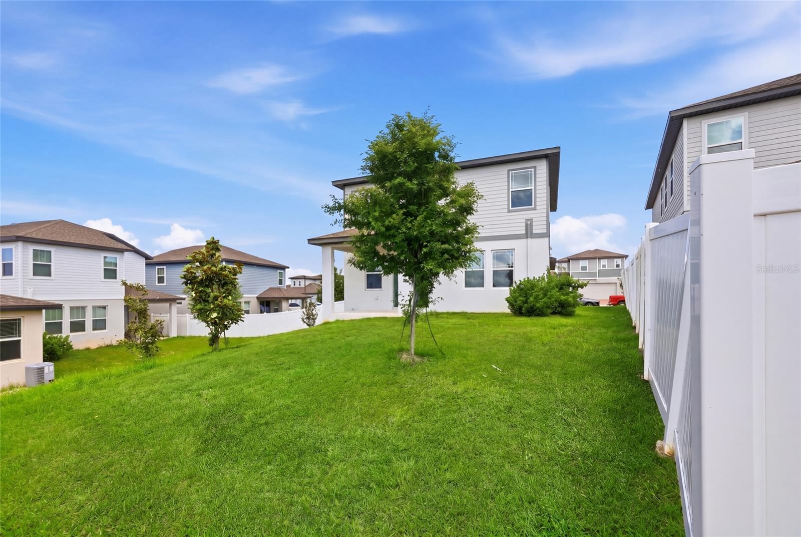 VILLAGES/MINNEOLA HILLS PH 1B - Residential