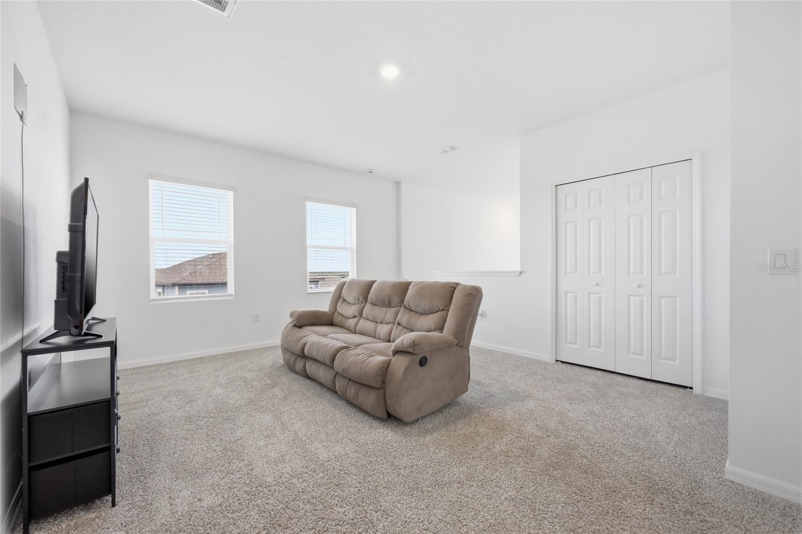 VILLAGES/MINNEOLA HILLS PH 1B - Residential