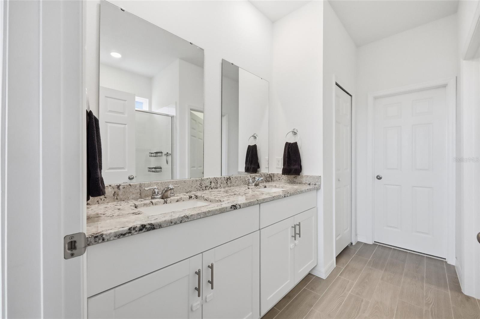 VILLAGES/MINNEOLA HILLS PH 1B - Residential