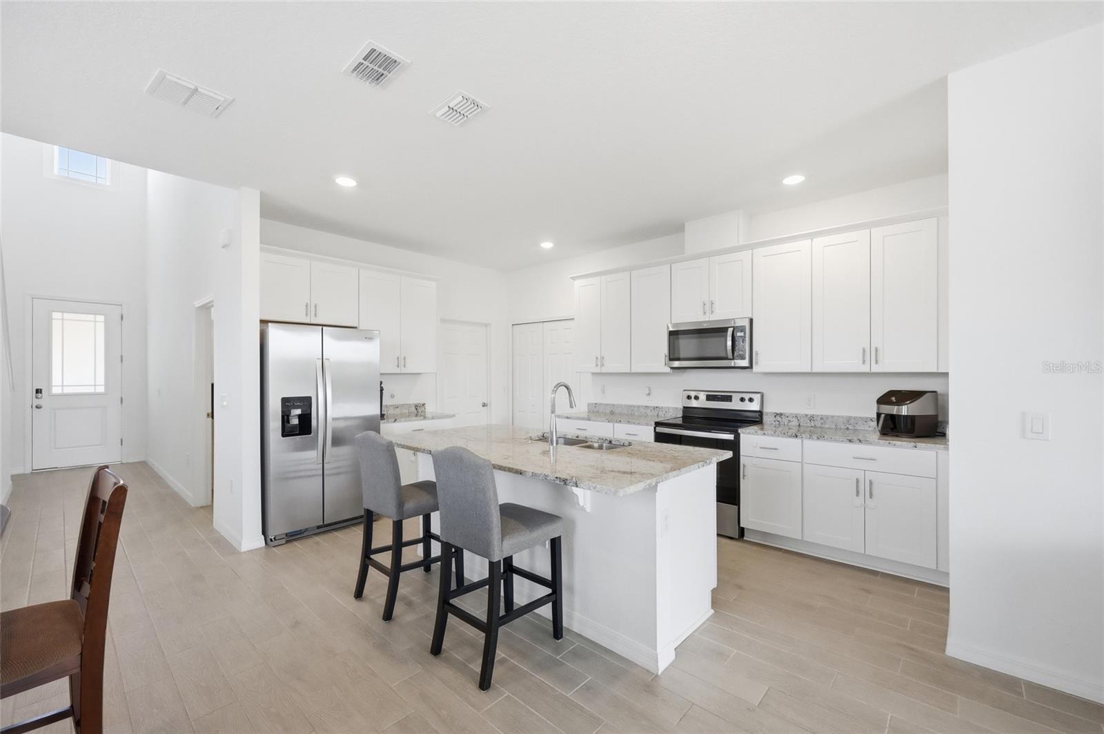 VILLAGES/MINNEOLA HILLS PH 1B - Residential