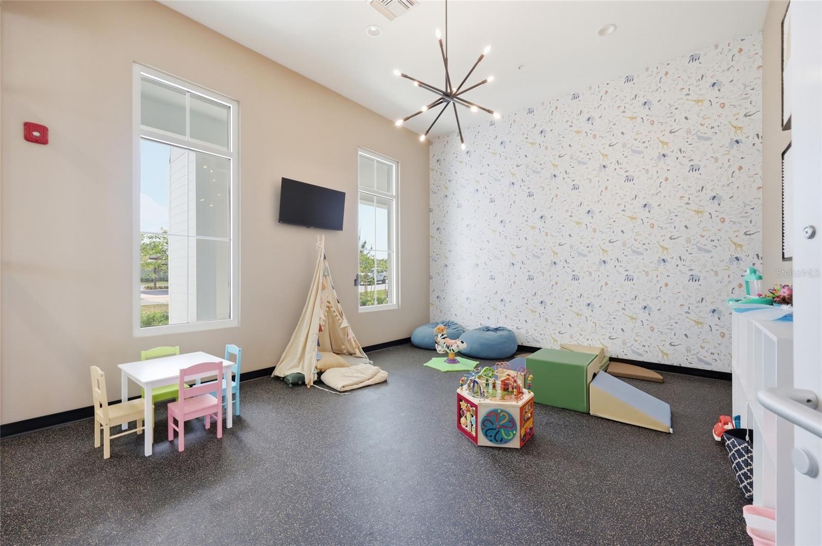 VILLAGES/MINNEOLA HILLS PH 1B - Residential