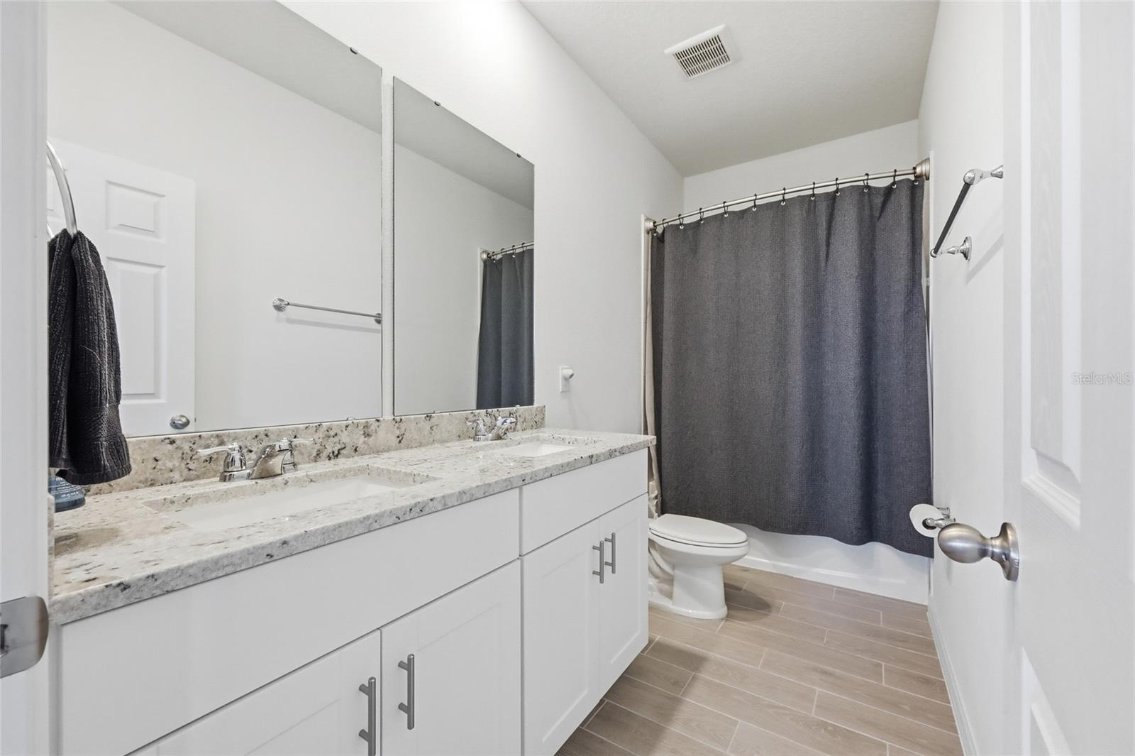 VILLAGES/MINNEOLA HILLS PH 1B - Residential