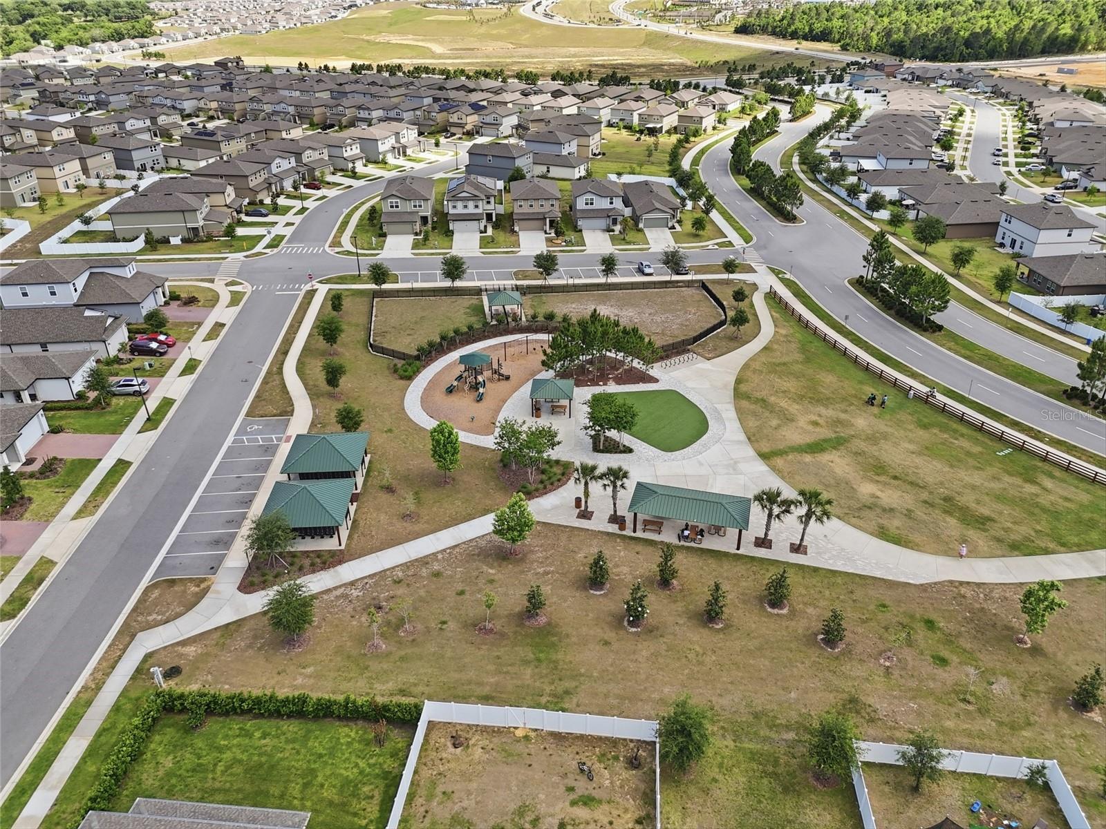 VILLAGES/MINNEOLA HILLS PH 1B - Residential