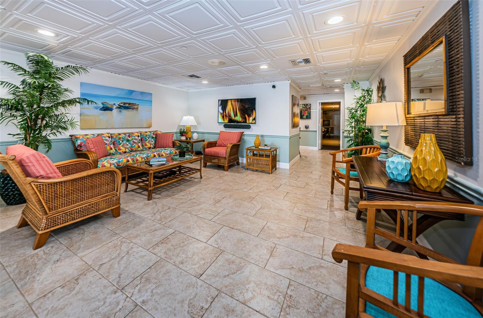 HARBOUR CLUB CONDO 3 - Residential Lease