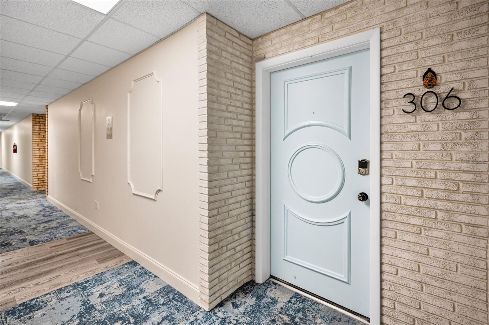 HARBOUR CLUB CONDO 3 - Residential Lease