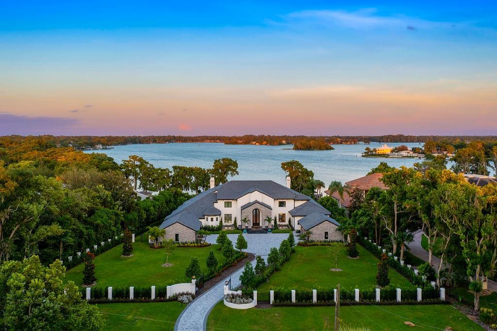 LAKE MAITLAND MANOR - Residential