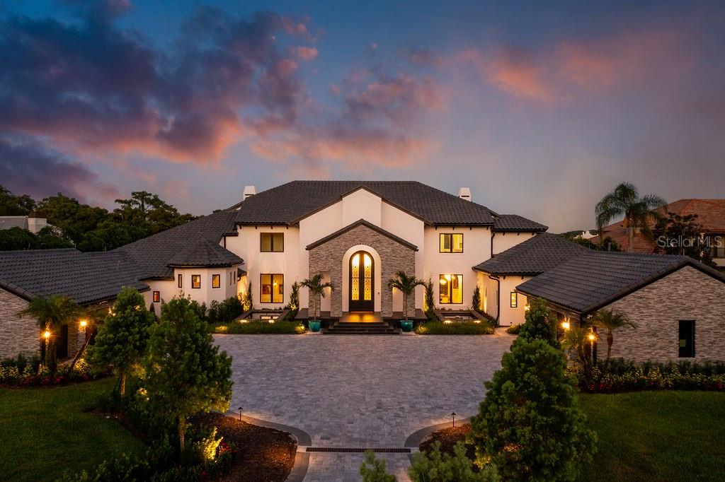 LAKE MAITLAND MANOR - Residential