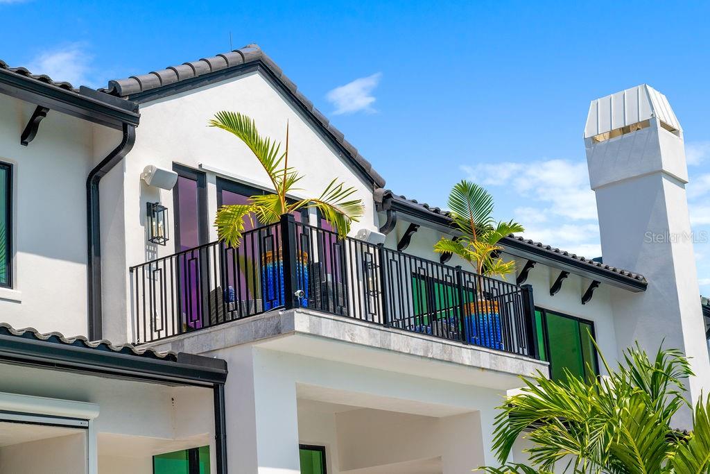 LAKE MAITLAND MANOR - Residential