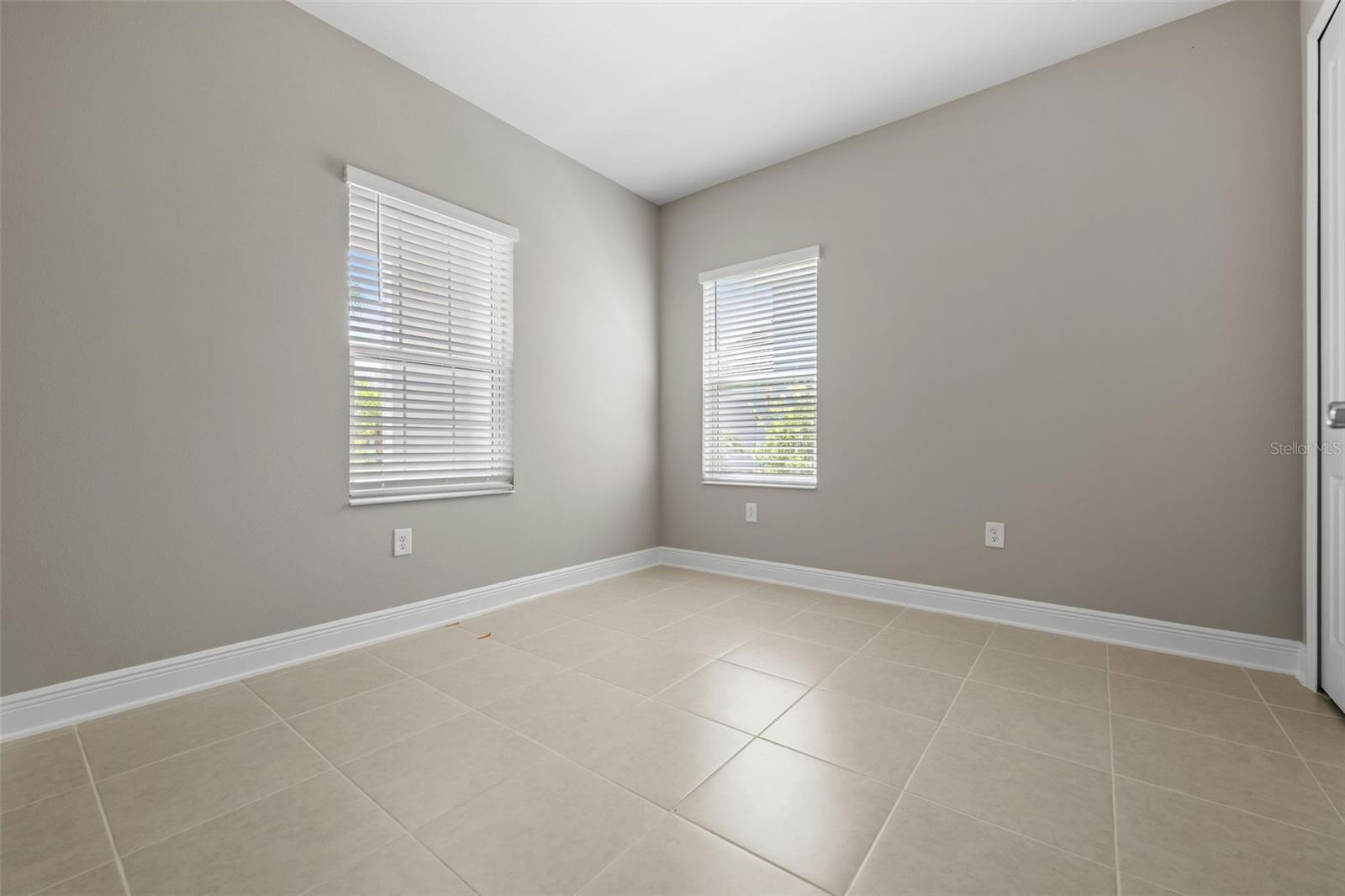 GRAND PARK PH 1 - Residential Lease