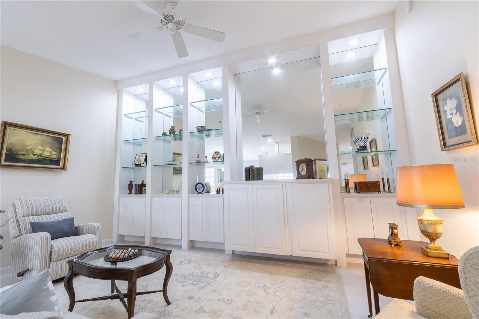 VILLAGEWALK - Residential