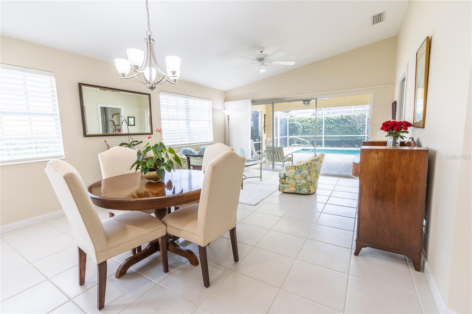 VILLAGEWALK - Residential