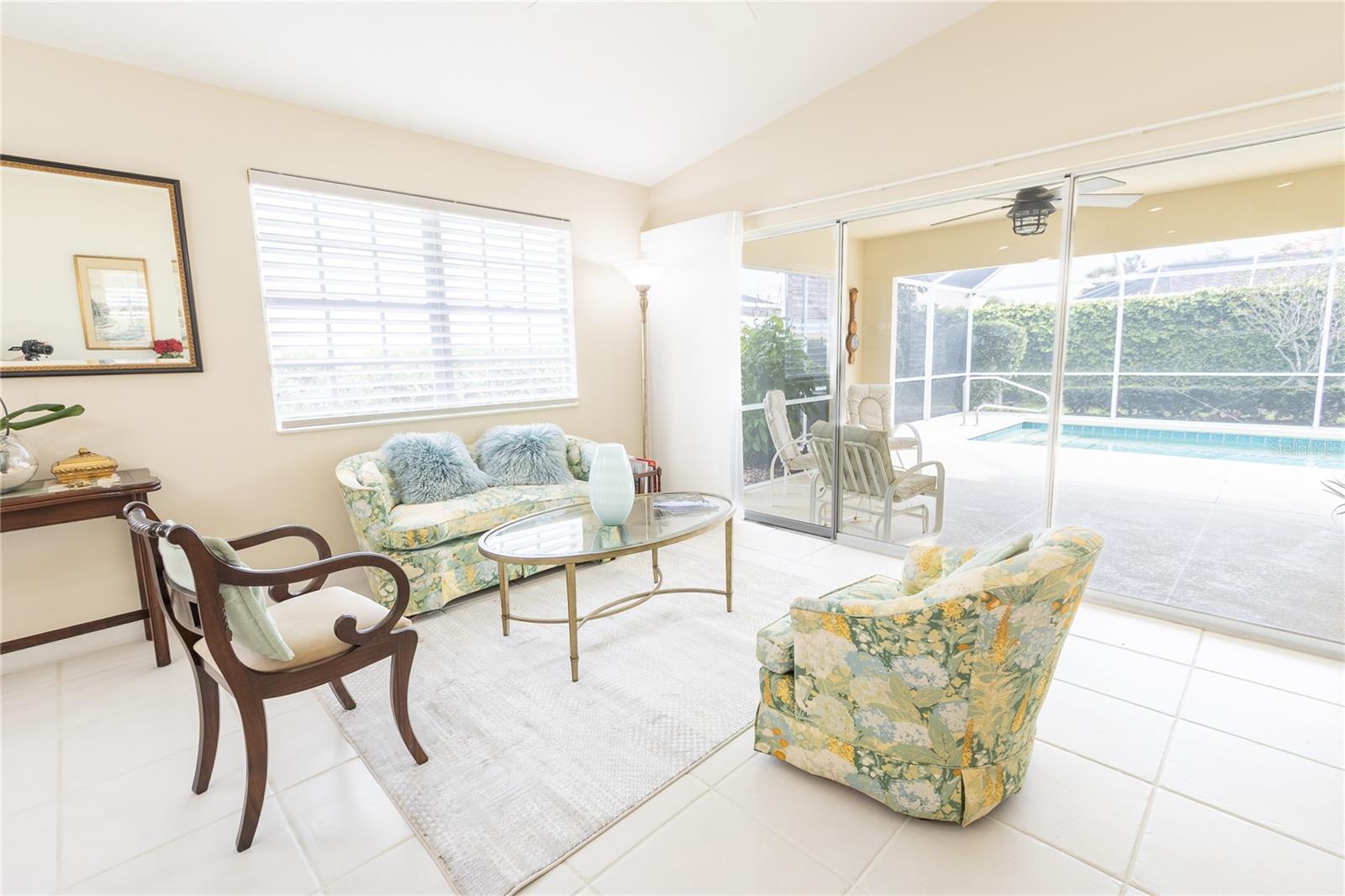 VILLAGEWALK - Residential