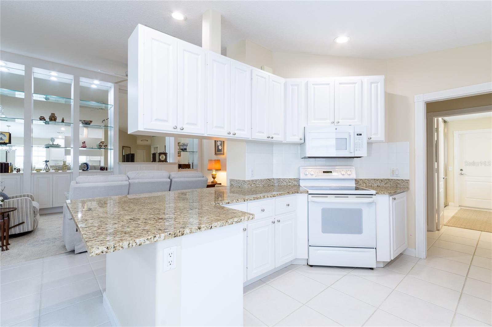 VILLAGEWALK - Residential