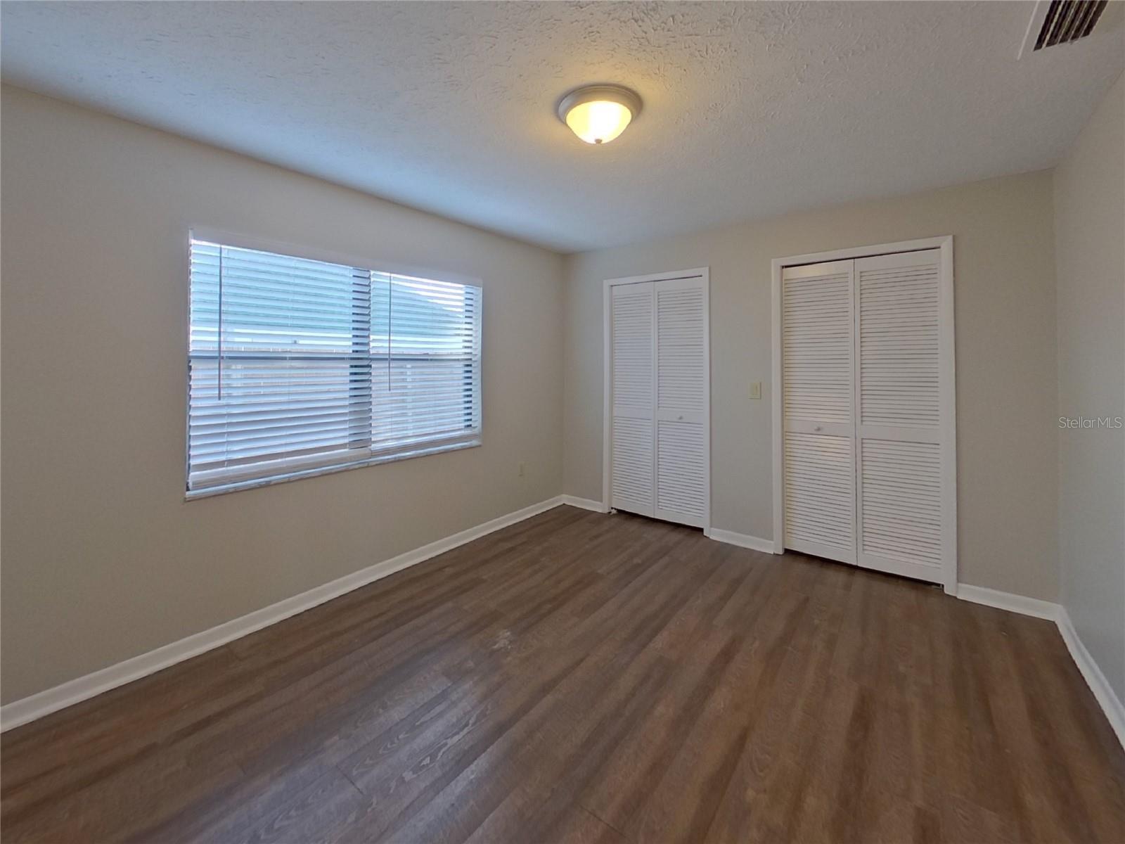 WALDEN LAKE UNIT 25 B - Residential Lease