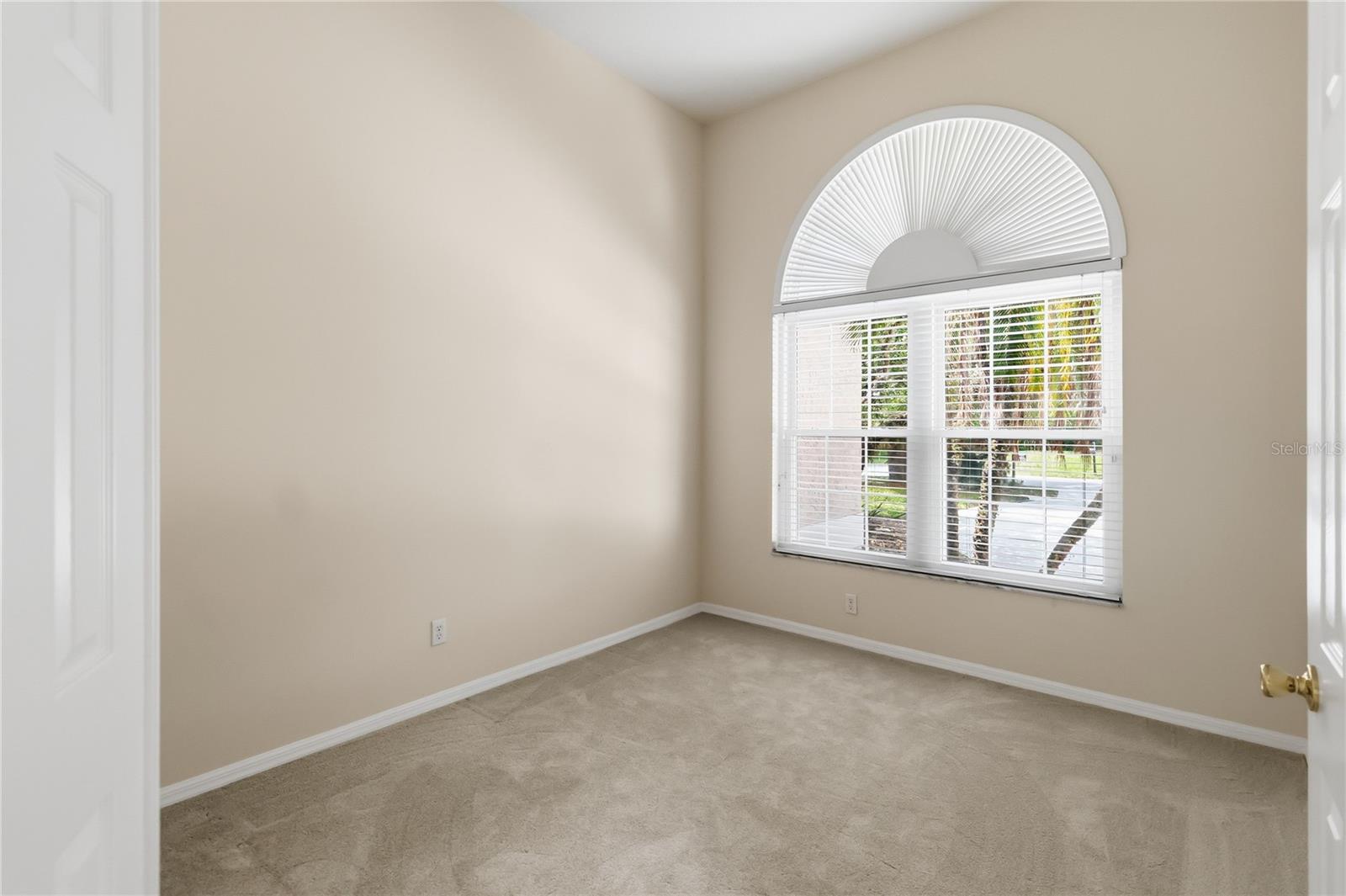 UNIVERSITY ESTATES - Residential