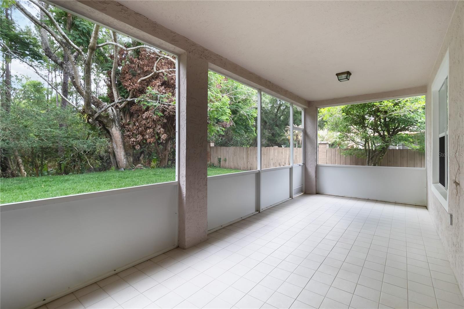 UNIVERSITY ESTATES - Residential