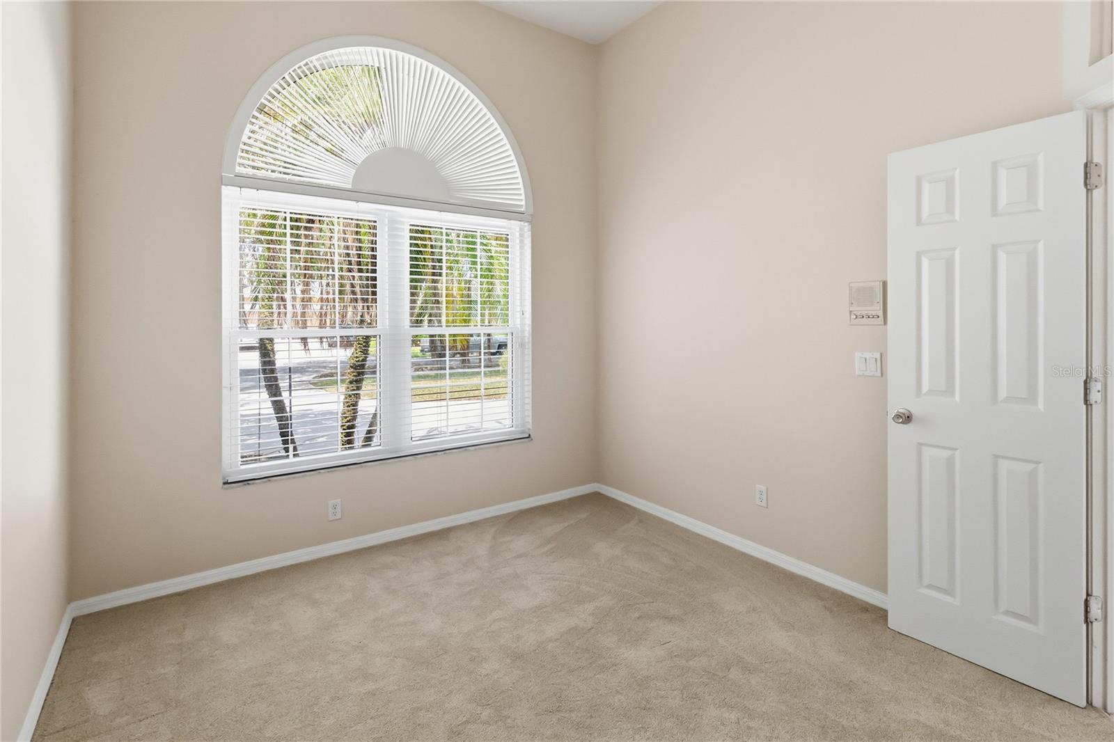 UNIVERSITY ESTATES - Residential