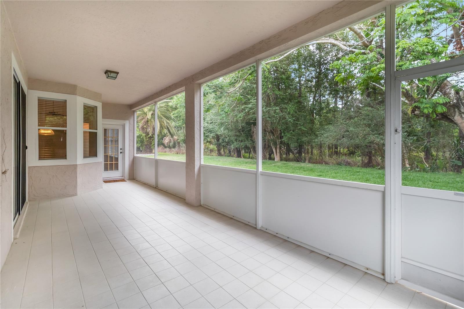UNIVERSITY ESTATES - Residential