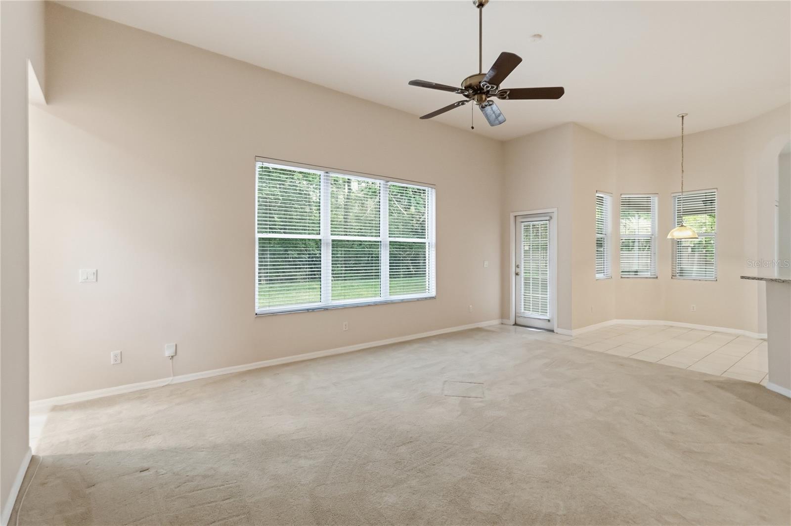 UNIVERSITY ESTATES - Residential