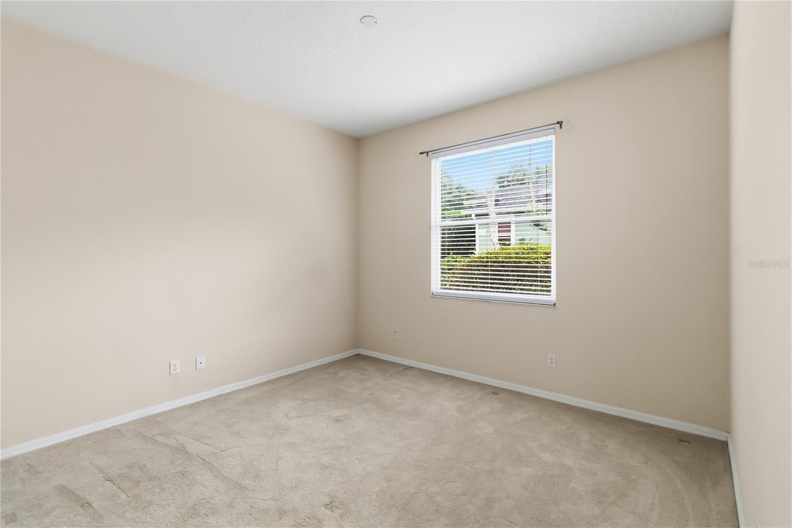 UNIVERSITY ESTATES - Residential