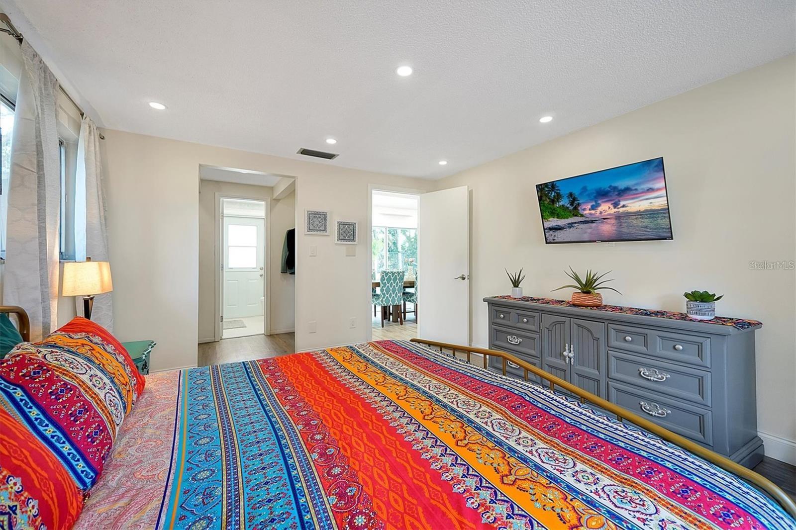 HEATHER OAKS - Residential