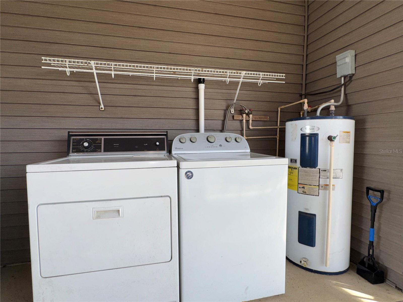 AMERICAN CONDOMINIUM PARKS ZEPHYRILLS - Residential