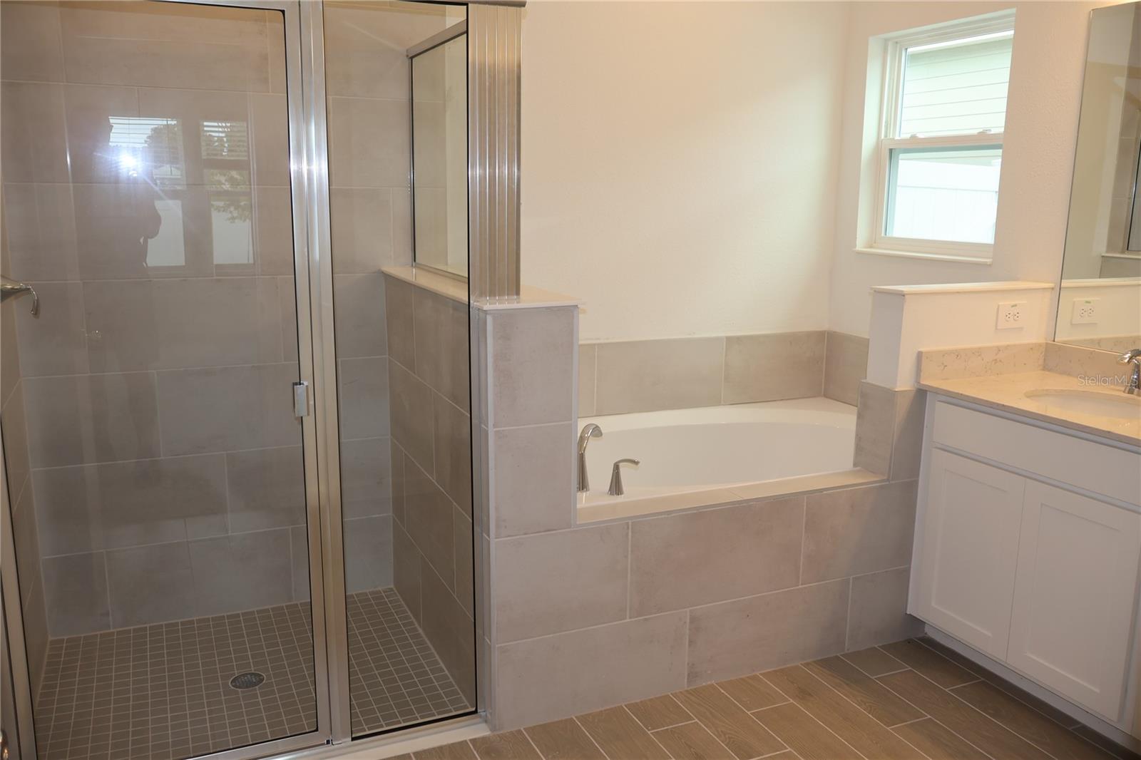 MILLWOOD ESTATES - Residential Lease