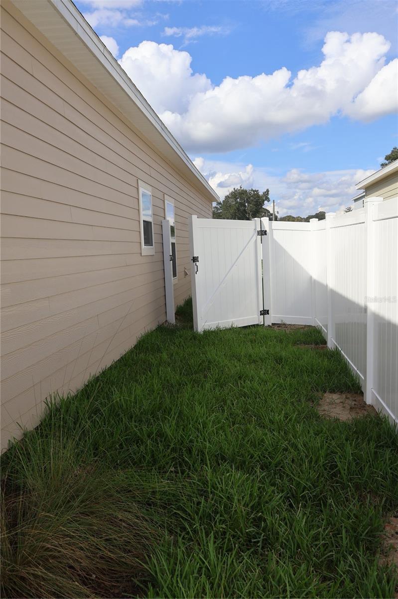 MILLWOOD ESTATES - Residential Lease