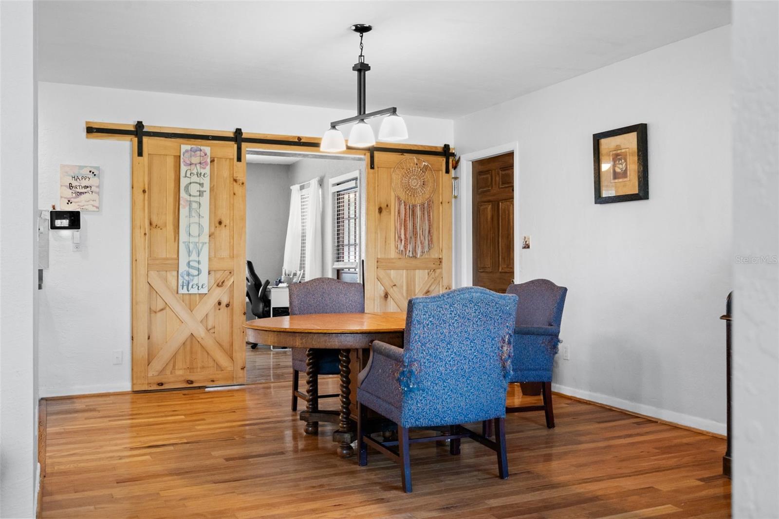 MEADOW LAWN 9TH ADD - Residential