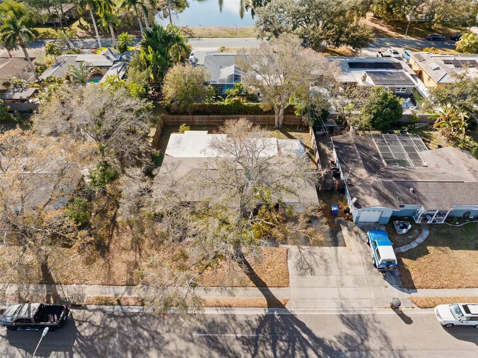 MEADOW LAWN 9TH ADD - Residential