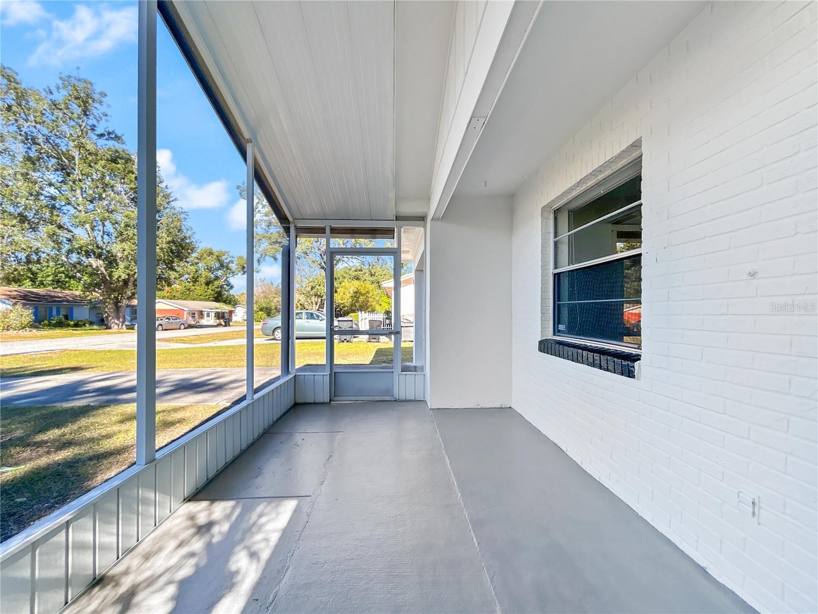 CREWS LAKE MANOR - Residential