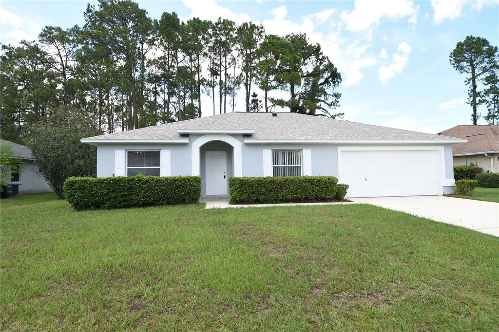 Photo of 19 Burning Ember Lane, Palm Coast, FL 32137 (MLS # FC317583)